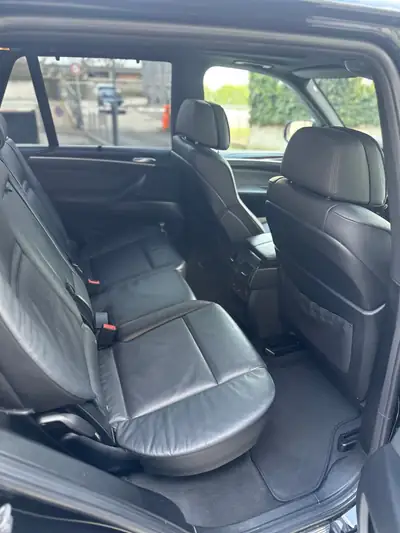 BMW X5 30d xDrive 7 places — SUV premium diesel, 7 sièges, occasion fiable — intérieur