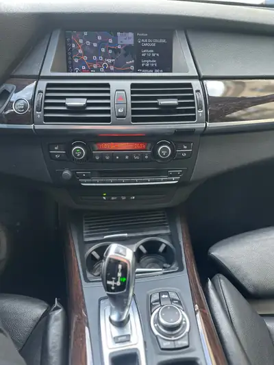 BMW X5 30d xDrive 7 places — SUV premium diesel, 7 sièges, occasion fiable — Miniature 10