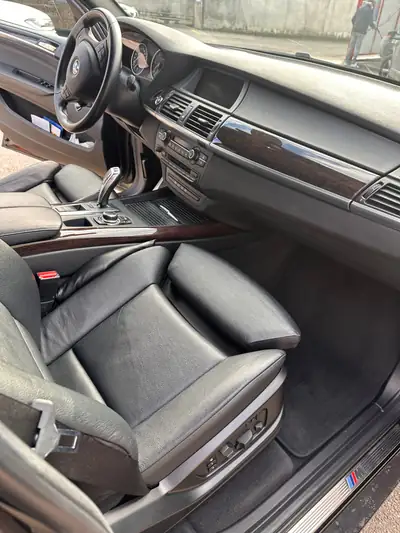 BMW X5 30d xDrive 7 places — SUV premium diesel, 7 sièges, occasion fiable — Miniature 12