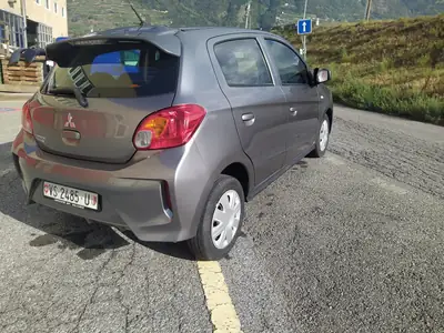 Mitsubishi Space Star 1.2 MIVEC — Citadine polyvalente, faible kilométrage et économe — côté