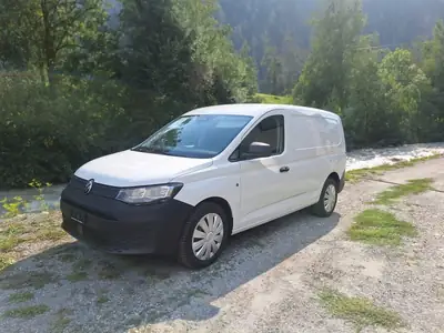 VW Caddy 2.0 TDI 122 4motion — Utilitaire polyvalent, traction intégrale, faible kilométrage — exterior view