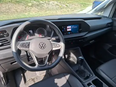 VW Caddy 2.0 TDI 122 4motion — Utilitaire polyvalent, traction intégrale, faible kilométrage — Thumbnail 7