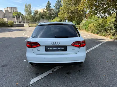 Audi A4 Avant 2.0 TDI — Break diesel efficace, entretien à jour — Miniature 9