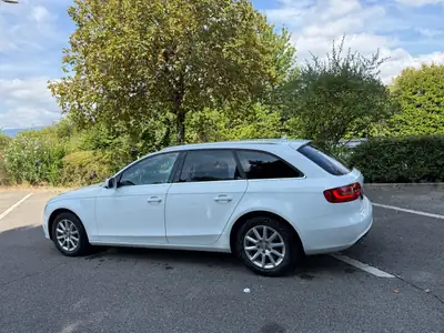 Audi A4 Avant 2.0 TDI — Break diesel efficace, entretien à jour — Miniature 11