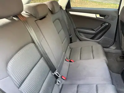 Audi A4 Avant 2.0 TDI — Break diesel efficace, entretien à jour — Miniature 14