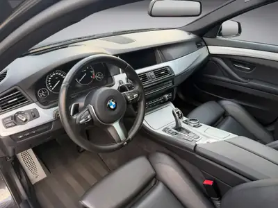 BMW 530d Touring xDrive — Break diesel performant, M Sport, faible consommation — Miniature 9
