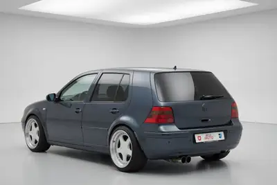 VW Golf 1.8 T GTI RS Edition 1999 — Youngtimer authentique, tuning homologué & frais d'entretien — arrière