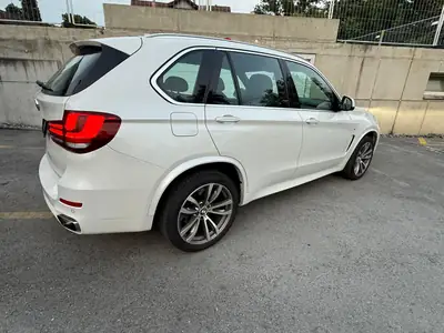 BMW X5 50i xDrive — SUV prestige 449 ch, M-Sportpaket, sans sinistre — intérieur