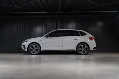 Skoda Scala 1.5 TSI Monte Carlo DSG — Berline dynamique, quasi neuve avec garantie constructeur — arrière