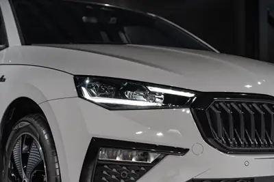 Skoda Scala 1.5 TSI Monte Carlo DSG — Berline dynamique, quasi neuve avec garantie constructeur — Miniature 25