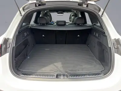 Mercedes-Benz GLC 53 AMG 4matic+ — Performance hybride et technologie 2026 — Miniature 18