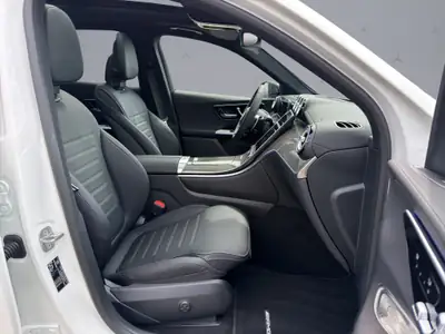 Mercedes-Benz GLC 53 AMG 4matic+ — Performance hybride et technologie 2026 — Miniature 16