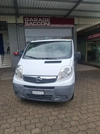 Opel Vivaro 2.0 CDTI 90 — Utilitaire compact fiable, sans sinistre, 154 800 km — exterior view