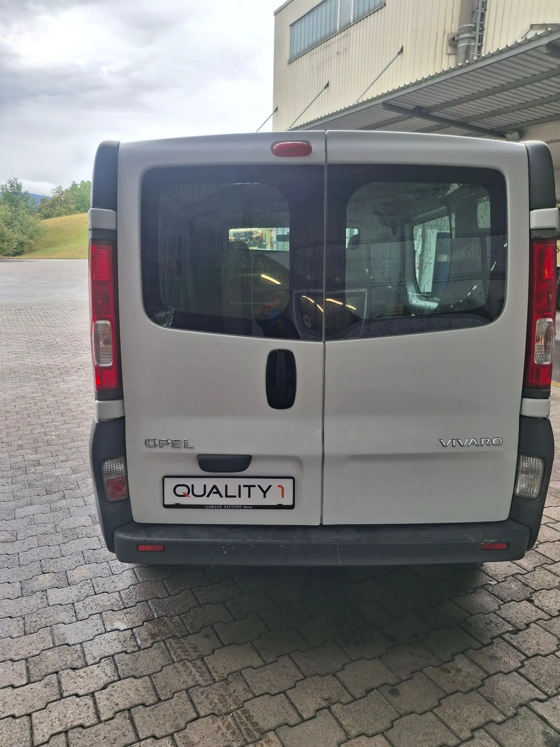 Opel Vivaro 2011 occasion Hirzel — 3