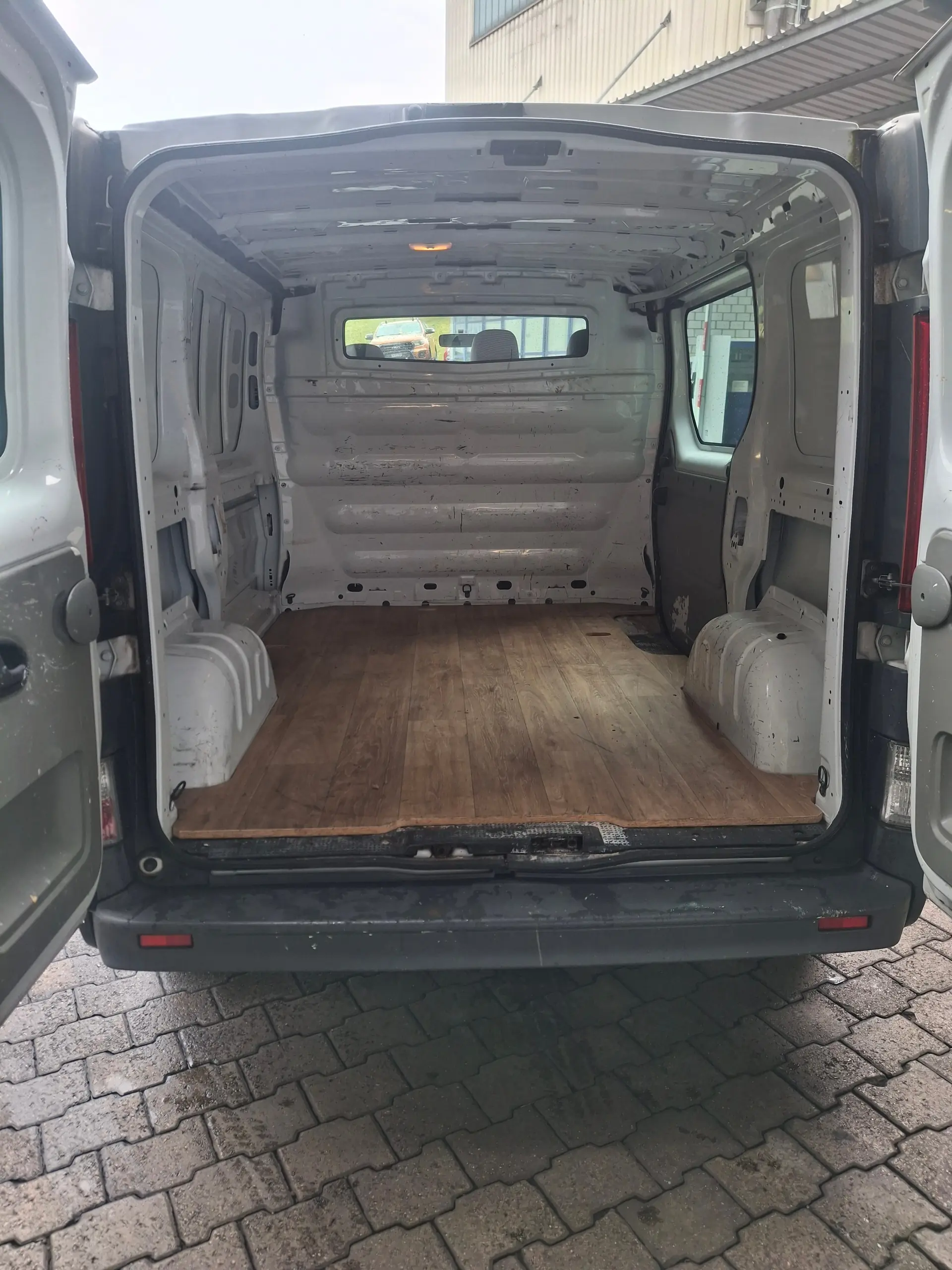 Opel Vivaro 2011 occasion Hirzel — 5