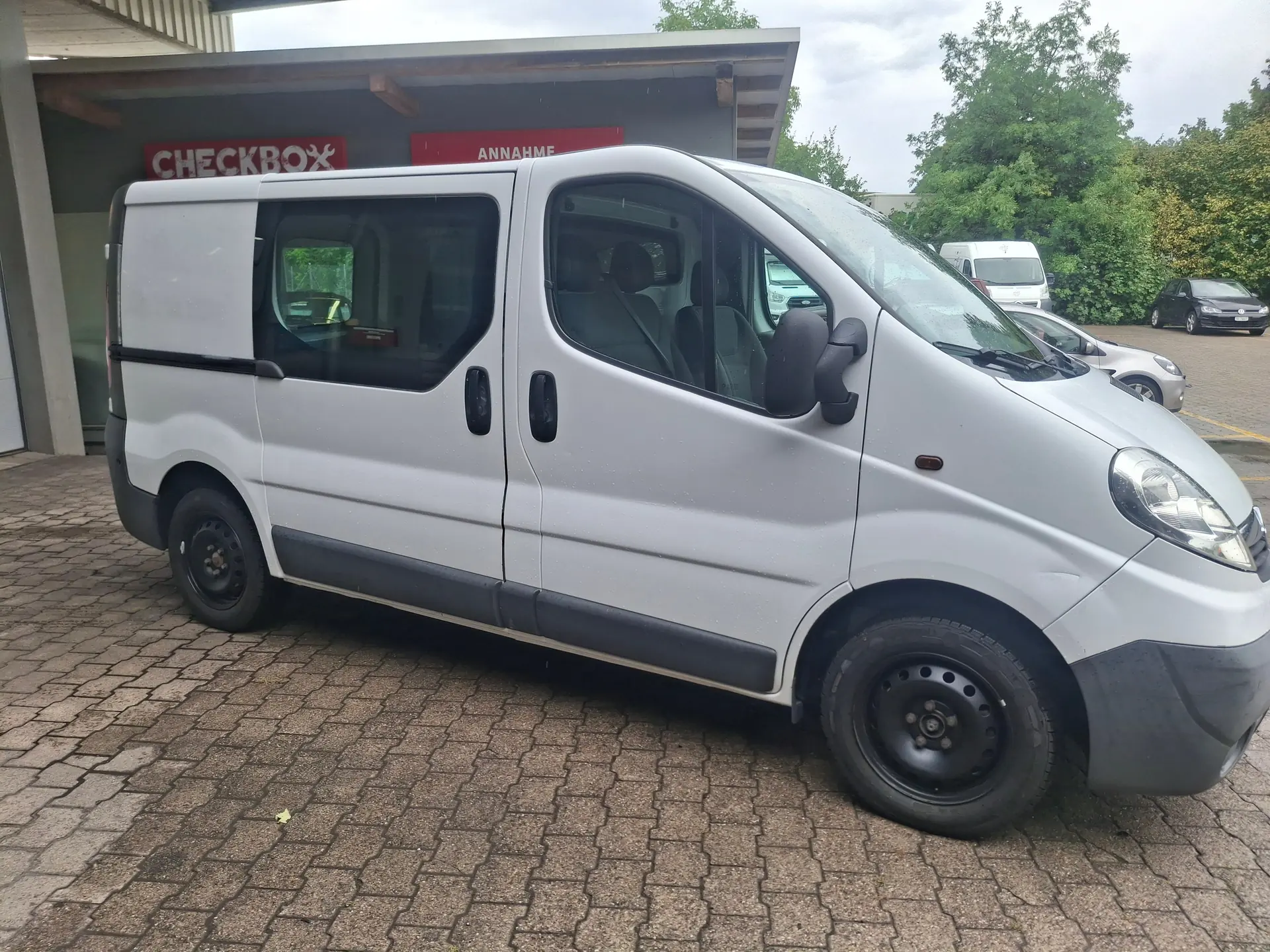 Opel Vivaro 2011 occasion Hirzel — 4