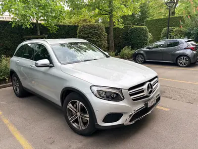 Mercedes-Benz GLC 220 d 4MATIC — SUV premium diesel, entretien impeccable — côté