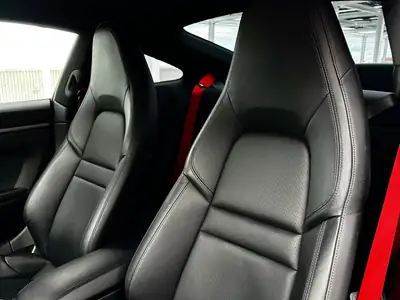 Porsche 911 Carrera 4S PDK 2019 — Coupé sportif biturbo, look Turbo S, 88000 km — détail