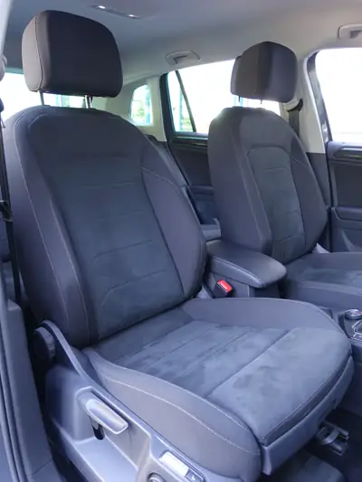 VW Tiguan 2.0 TDI SCR Elegance 4Motion — SUV premium diesel, 1ère main, impeccable — Miniature 10