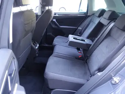 VW Tiguan 2.0 TDI SCR Elegance 4Motion — SUV premium diesel, 1ère main, impeccable — Miniature 14