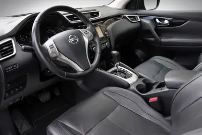 Nissan Qashqai 1.6 dCi Tekna — SUV compact fiable, automatique CVT, faible consommation — Miniature 9