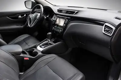 Nissan Qashqai 1.6 dCi Tekna — SUV compact fiable, automatique CVT, faible consommation — Miniature 13