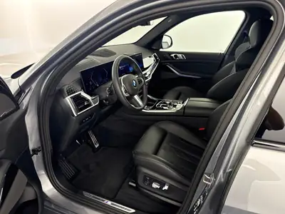BMW X5 xDrive 40d M Sport Pro — 7 places, peu kilométré, luxe et puissance — tableau de bord