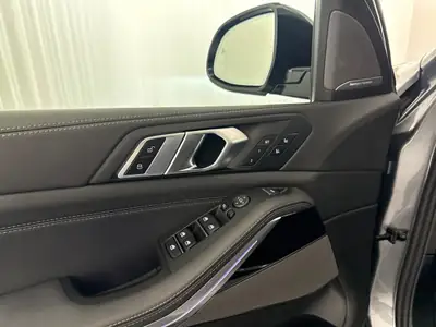 BMW X5 xDrive 40d M Sport Pro — 7 places, peu kilométré, luxe et puissance — Miniature 10