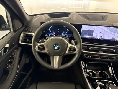 BMW X5 xDrive 40d M Sport Pro — 7 places, peu kilométré, luxe et puissance — Miniature 12