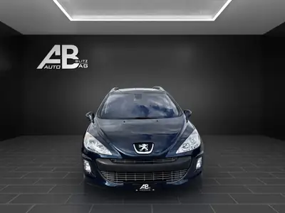 Peugeot 308 SW 2.0 HDi — Monospace 7 places, diesel économique, contrôle technique récent — vue extérieure
