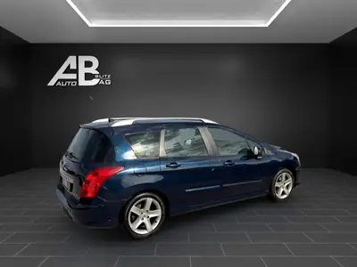 Peugeot 308 SW 2.0 HDi — Monospace 7 places, diesel économique, contrôle technique récent — tableau de bord