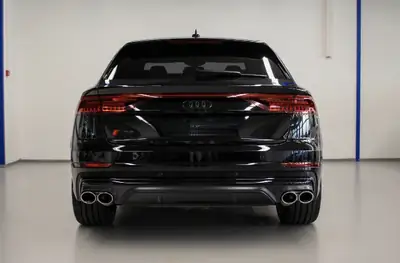 Audi SQ8 4.0 V8 TFSI Quattro — SUV haute performance, sans sinistre, 81000 km — dettaglio