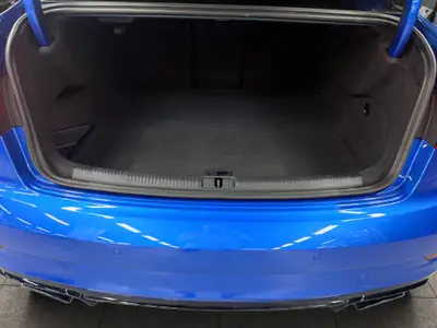 Audi RS3 Limousine 2.5 TSI — 400 ch, quattro intégral et seulement 66'300 km — Miniature 26