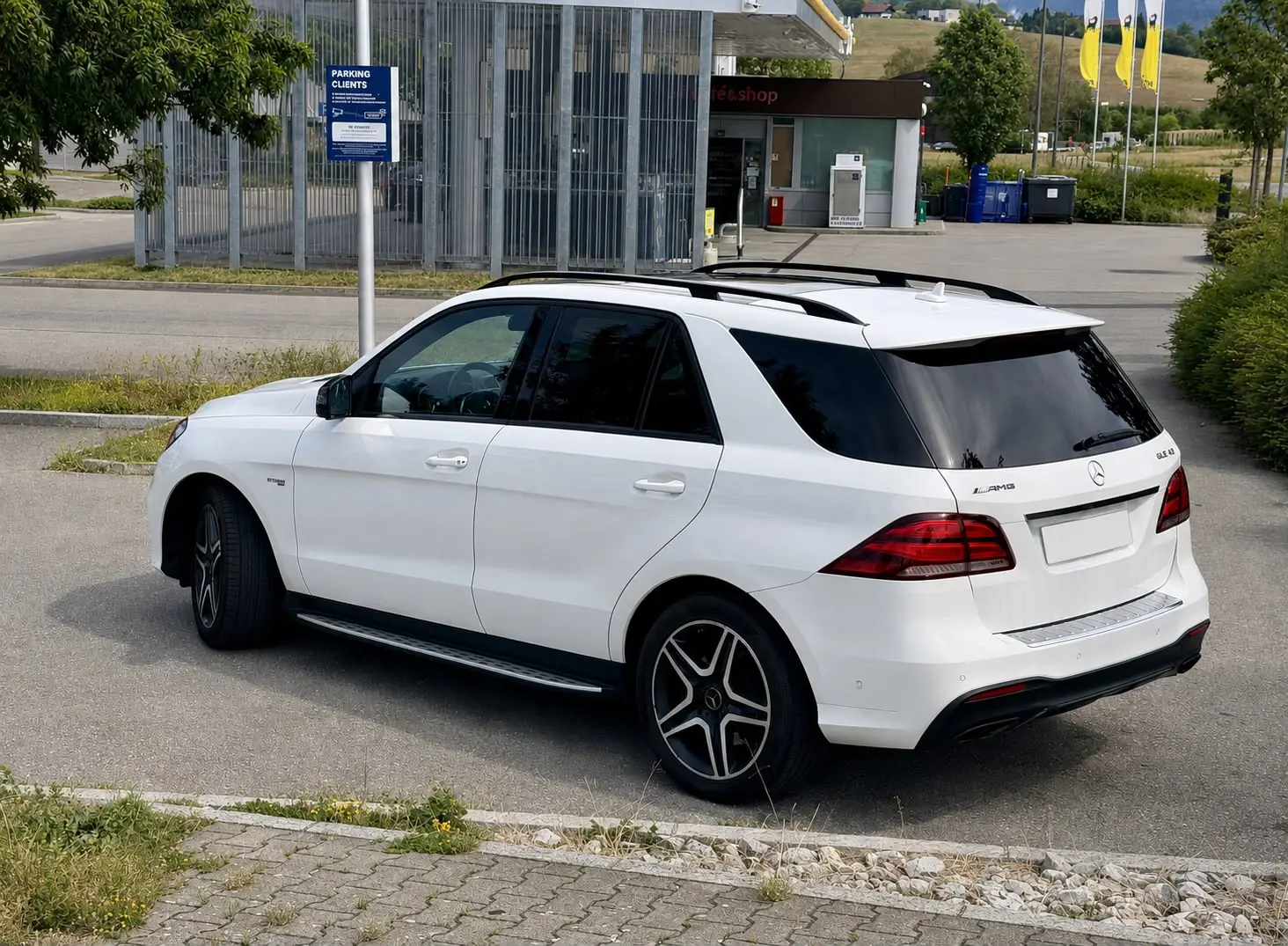Mercedes-Benz GLE 43 AMG — SUV haute performance, 140'000 km, sans sinistre
