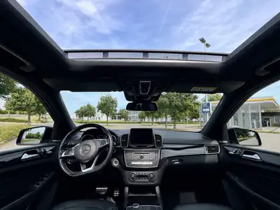 Mercedes-Benz GLE 43 AMG — SUV haute performance, 140'000 km, sans sinistre — dashboard