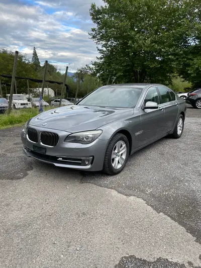 BMW 730d — Berline de luxe diesel, 175'000 km, sans sinistre — Seitenansicht