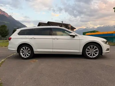VW Passat Variant 1.8 TSI Highline DSG — Break dynamique, entretien impeccable, 82'000 km — détail