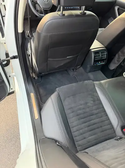 VW Passat Variant 1.8 TSI Highline DSG — Break dynamique, entretien impeccable, 82'000 km — Miniature 9