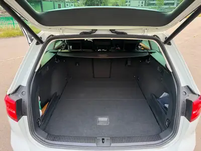 VW Passat Variant 1.8 TSI Highline DSG — Break dynamique, entretien impeccable, 82'000 km — Miniature 10