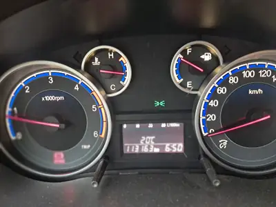Suzuki SX4 2.0 TD GL Top 4WD — Robuste SUV diesel, traction intégrale, 113'000 km — detail