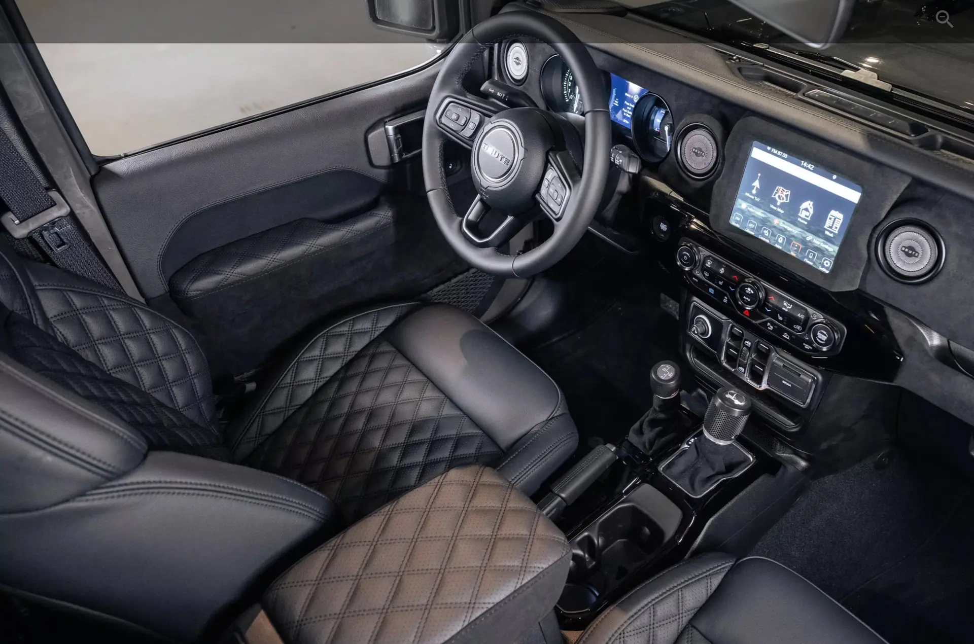 Jeep Wrangler 2025 occasion Lachen SZ — 4