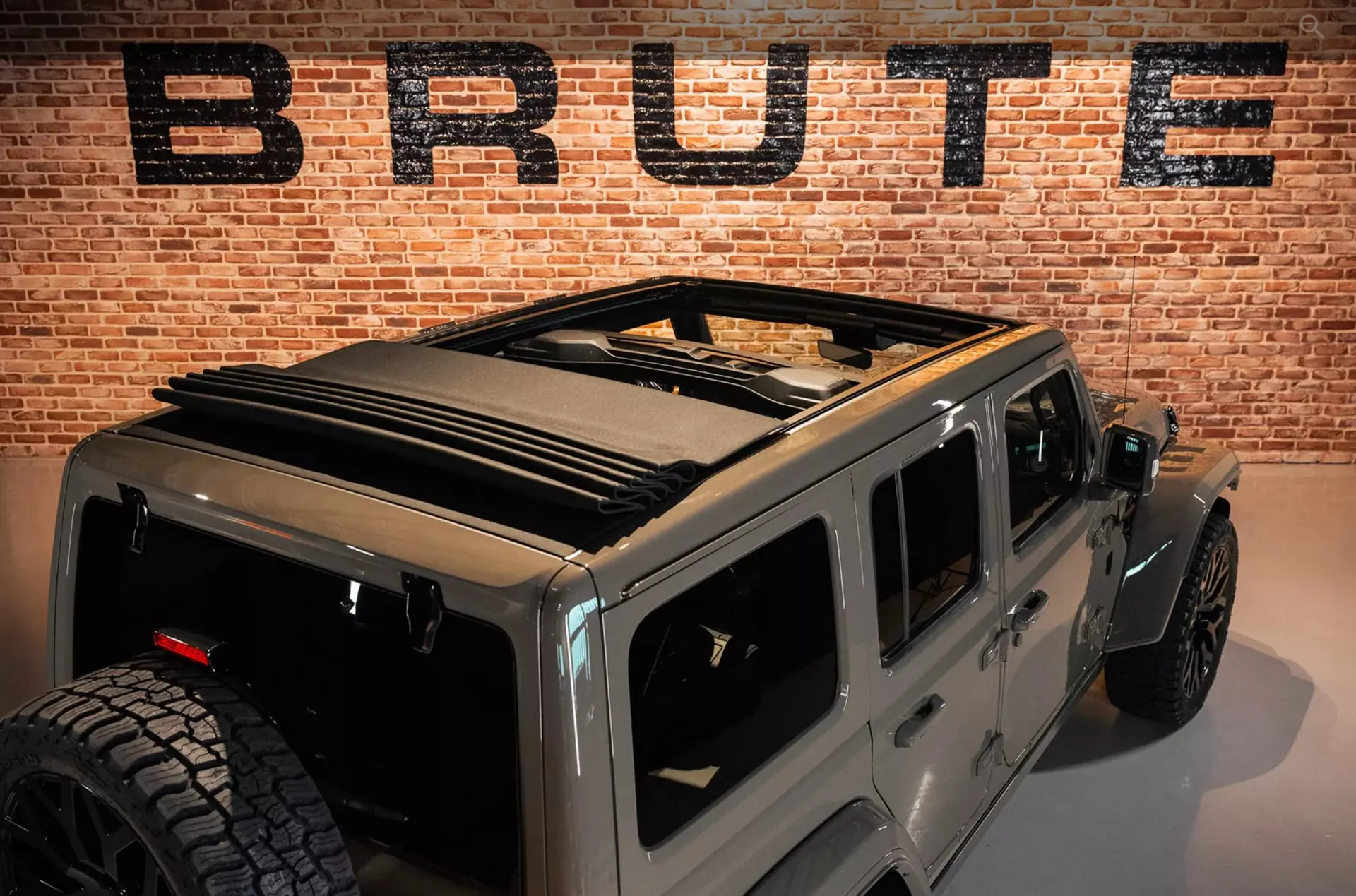 Jeep Wrangler 2025 occasion Lachen SZ — 5