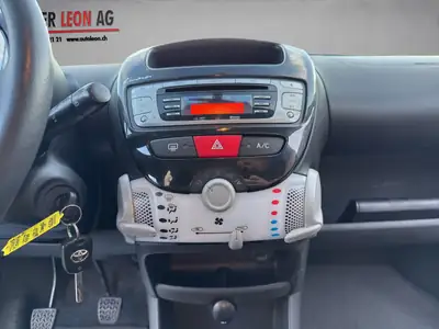 Toyota Aygo 1.0 VVT-i Luna 2013 — Citadine économique et fiable, entretien à jour — Miniature 15