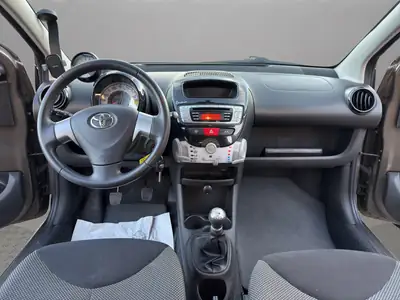 Toyota Aygo 1.0 VVT-i Luna 2013 — Citadine économique et fiable, entretien à jour — Miniature 14