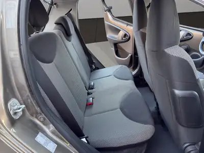 Toyota Aygo 1.0 VVT-i Luna 2013 — Citadine économique et fiable, entretien à jour — Miniature 18
