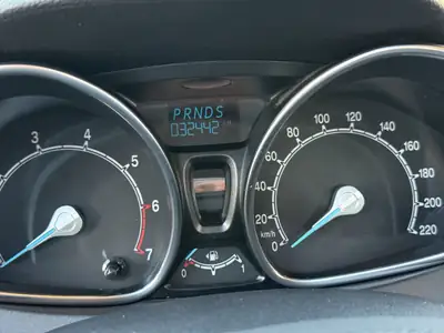 Ford B-Max 1.6 Ti-VCT Trend — Monospace compact, équipé et économe — Miniature 11