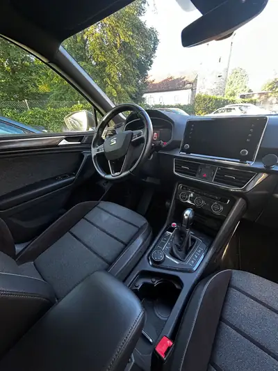 SEAT Tarraco 2.0 TSI Xcellence 4Drive — SUV 7 places, robuste et connecté — Heckansicht