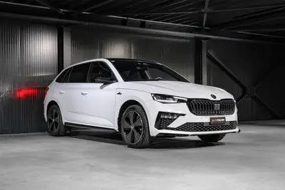 Skoda Scala 1.5 TSI Monte Carlo — Berline dynamique avec toit panoramique et garantie 5 ans — Armaturenbrett