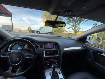 Audi Q7 4.2 V8 TDI Quattro — SUV premium diesel, freins neufs, sans sinistre — intérieur