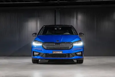 Skoda Fabia 1.0 TSI Monte Carlo DSG — Citadine dynamique, garantie 5 ans, très peu kilométrée — vista posteriore